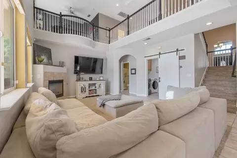 Other - 1114 Paradise Dr, Lemoore, CA 93245 photo 6 of 14