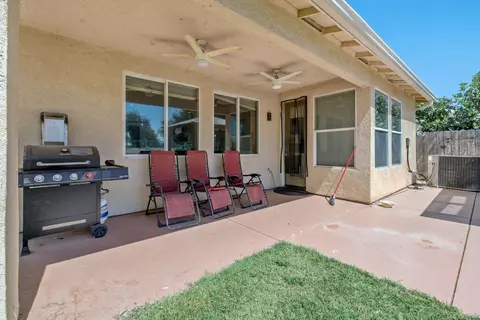 Other - 1114 Paradise Dr, Lemoore, CA 93245 photo 13 of 14