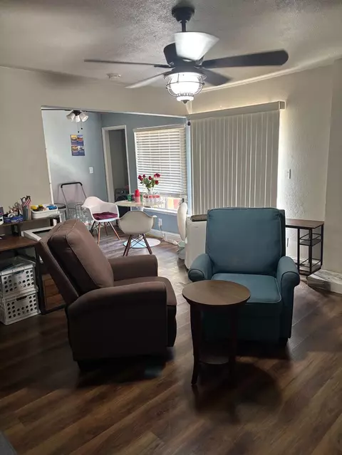 1550 W Ashlan Ave #246, Fresno, CA 93705