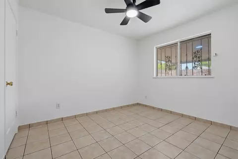 Bedroom - 1415 Harris Ct, Fowler, CA 93625 photo 4 of 4