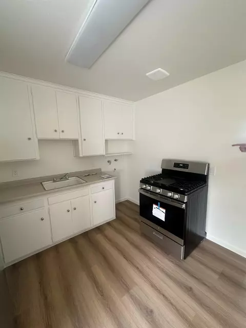922 L St, Sanger, CA 93657 photo 8
