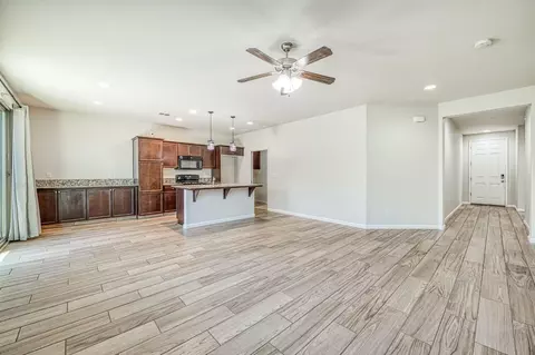 Living - 3140 Redington Ave, Clovis, CA 93619 photo 2 of 3