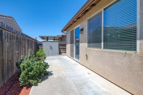 Exterior - 3140 Redington Ave, Clovis, CA 93619 photo 7 of 8