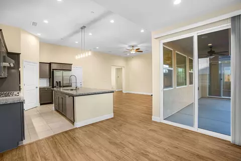 Entry Way - 1807 Las Rosas Ave, Clovis, CA 93619 photo 3 of 3