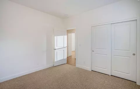 Bedroom - 1807 Las Rosas Ave, Clovis, CA 93619 photo 4 of 8