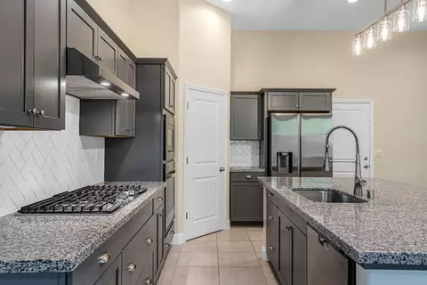 Kitchen - 1807 Las Rosas Ave, Clovis, CA 93619 photo 5 of 5