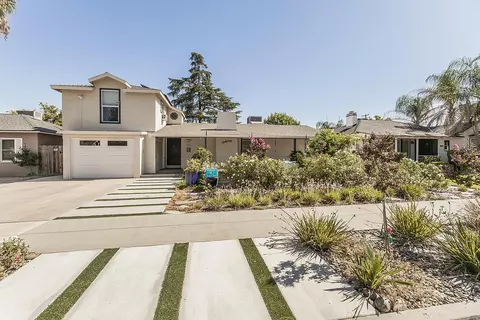 208 E Peralta Way, Fresno, CA 93704