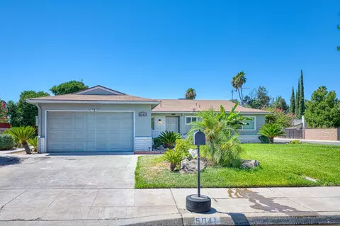 5041 W Willis Ave, Fresno, CA 93722