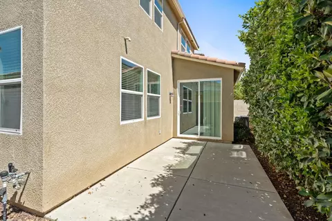 Exterior - 1523 N Reunion Way, Clovis, CA 93619 photo 9 of 13