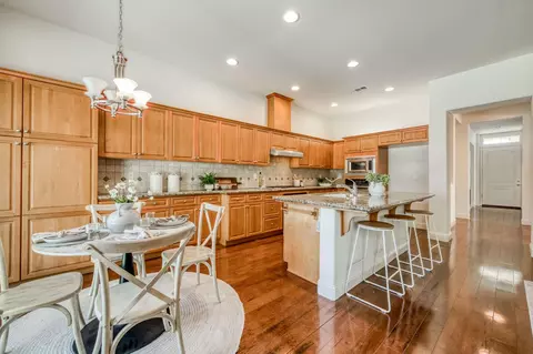 Kitchen - 1975 Lester Ave, Clovis, CA 93619 photo 1 of 3