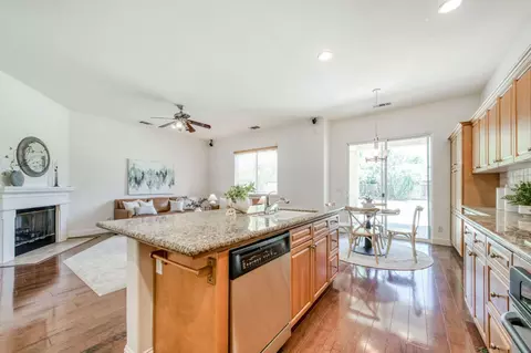 Kitchen - 1975 Lester Ave, Clovis, CA 93619 photo 3 of 3
