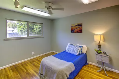 Bedroom - 514 W San Gabriel Ave, Clovis, CA 93612 photo 2 of 5