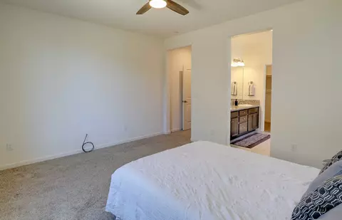 Bedroom - 4049 San Jose Ave, Clovis, CA 93619 photo 9 of 9