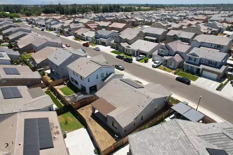 View/Area - 4049 San Jose Ave, Clovis, CA 93619 photo 9 of 13