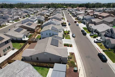 View/Area - 4049 San Jose Ave, Clovis, CA 93619 photo 10 of 13