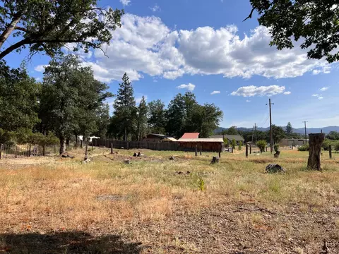 70 N Oak Ave, Hayfork, CA 96041 photo 7