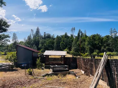 70 N Oak Ave, Hayfork, CA 96041 photo 10
