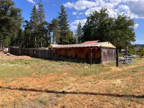 70 N Oak Ave, Hayfork, CA 96041 photo 22