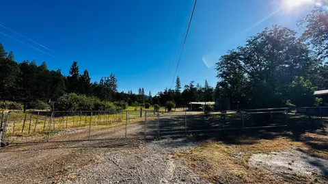70 N Oak Ave, Hayfork, CA 96041 photo 26