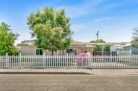 Exterior - 1439 Gary St, Selma, CA 93662 photo 2 of 5