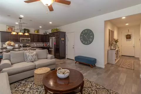 Entry Way - 3971 Saginaw Ave, Clovis, CA 93619 photo 2 of 3