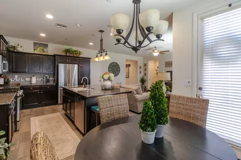 Dining - 3971 Saginaw Ave, Clovis, CA 93619 photo 1 of 1