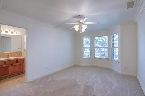 Bedroom - 274 W Lester Ave, Clovis, CA 93619 photo 5 of 12