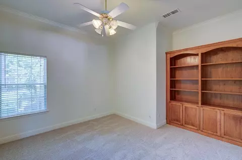 Bedroom - 274 W Lester Ave, Clovis, CA 93619 photo 1 of 12