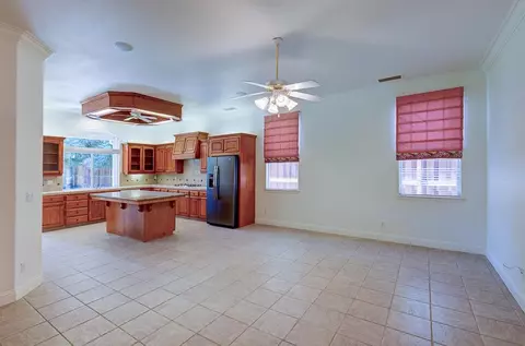 Other - 274 W Lester Ave, Clovis, CA 93619 photo 4 of 13