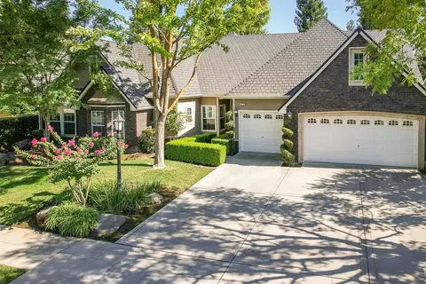 Exterior - 274 W Lester Ave, Clovis, CA 93619 photo 16 of 19