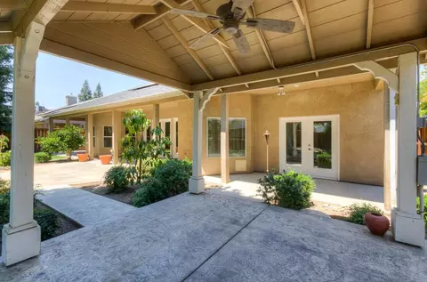Exterior - 274 W Lester Ave, Clovis, CA 93619 photo 12 of 19