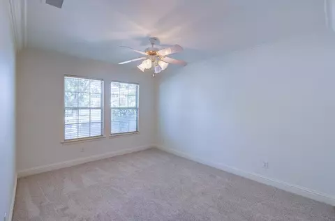 Bedroom - 274 W Lester Ave, Clovis, CA 93619 photo 9 of 12