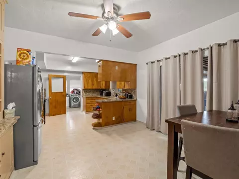 Dining - 16150 E Mckinley Ave, Sanger, CA 93657 photo 1 of 1