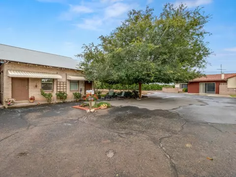 Exterior - 16150 E Mckinley Ave, Sanger, CA 93657 photo 6 of 7