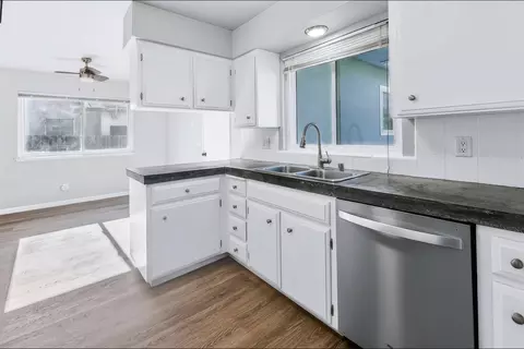 Kitchen - 1767 Gettysburg Ave, Clovis, CA 93611 photo 1 of 2