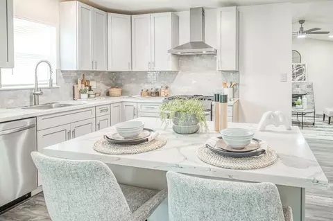 Kitchen - 2612 Purdue Ave, Clovis, CA 93611 photo 1 of 4