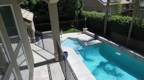 Exterior - 15641 Oak Dr, Kerman, CA 93630 photo 3 of 3