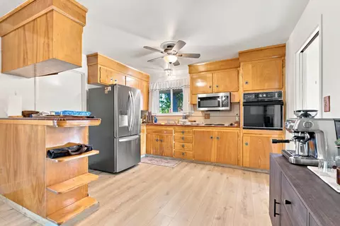 Kitchen - 601 Williams Ave, Madera, CA 93637 photo 1 of 1