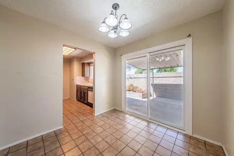 Dining - 1058 Pierce Dr, Clovis, CA 93612 photo 1 of 2