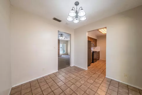 Dining - 1058 Pierce Dr, Clovis, CA 93612 photo 2 of 2
