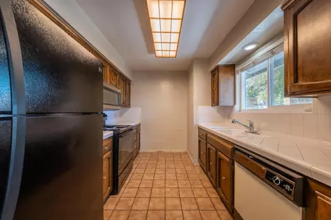 Kitchen - 1058 Pierce Dr, Clovis, CA 93612 photo 1 of 2