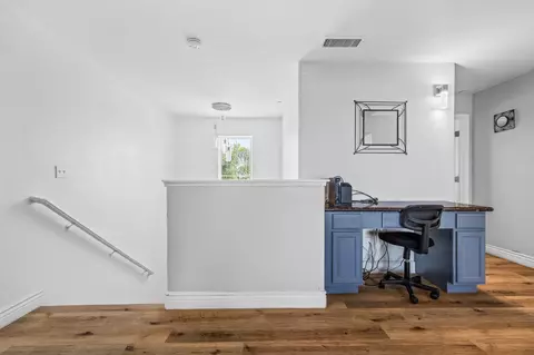 Entry Way - 1751 Mitchell St, Selma, CA 93662 photo 2 of 4