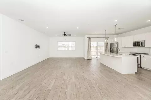 Living - 1021 Plum Tree Ave, Clovis, CA 93619 photo 1 of 3