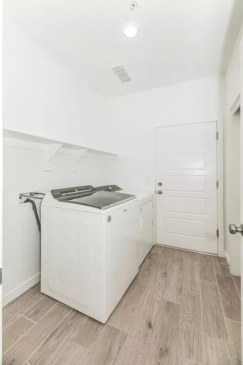 Other - 1021 Plum Tree Ave, Clovis, CA 93619 photo 1 of 2