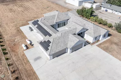 Other - 13212 E Shaw Ave, Sanger, CA 93657 photo 5 of 7