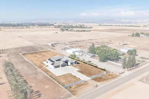 View/Area - 13212 E Shaw Ave, Sanger, CA 93657 photo 7 of 7