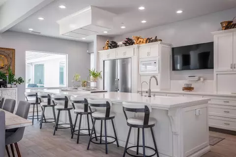 Kitchen - 13212 E Shaw Ave, Sanger, CA 93657 photo 1 of 8