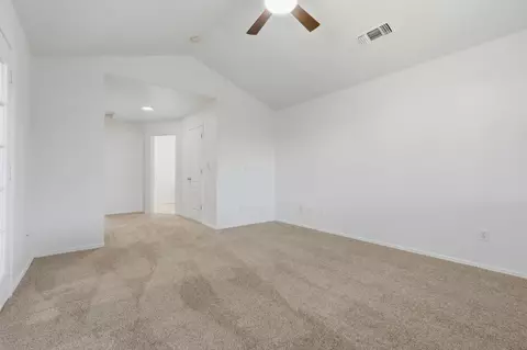 Other - 942 Boxwood Ln, Lemoore, CA 93245 photo 11 of 12