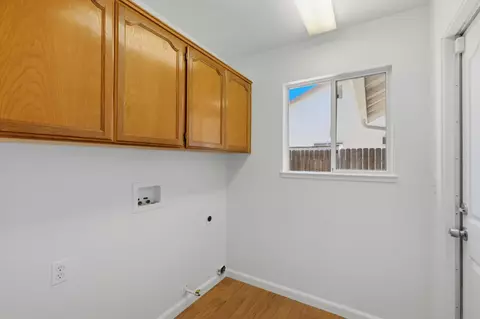 Other - 942 Boxwood Ln, Lemoore, CA 93245 photo 5 of 12