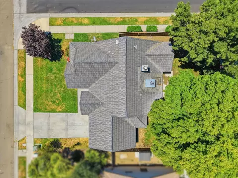 View/Area - 942 Boxwood Ln, Lemoore, CA 93245 photo 1 of 1